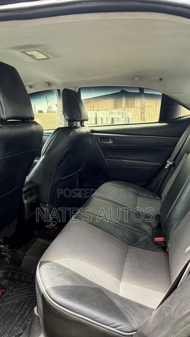 Toyota Corolla S 4dr Sedan (1.8L 4cyl CVT) 2015 Blue