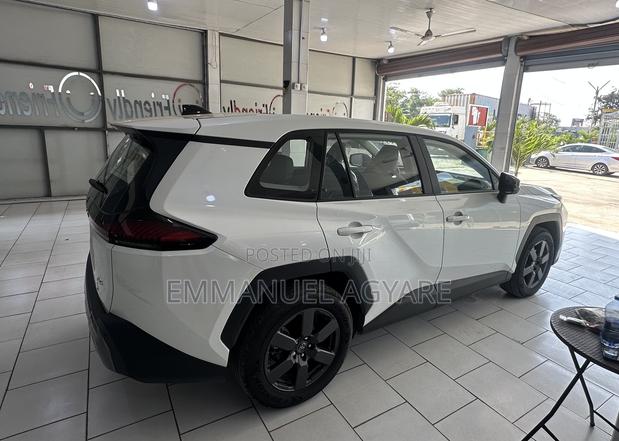 New Toyota RAV4 2026 White