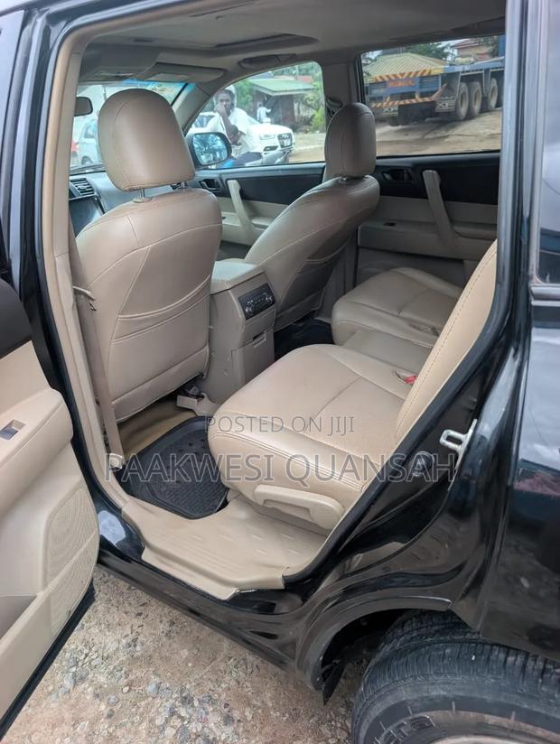 Toyota Highlander Limited 2010 Black