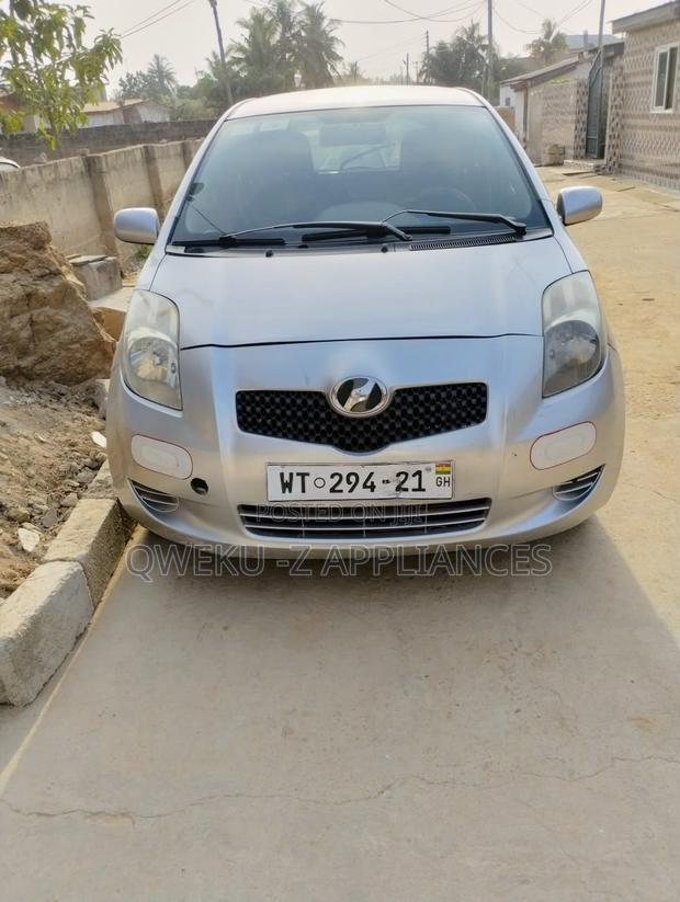Toyota Vitz 1.5 FWD 5dr 2008 Silver