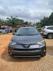 Toyota RAV4 2018 Gray for sale