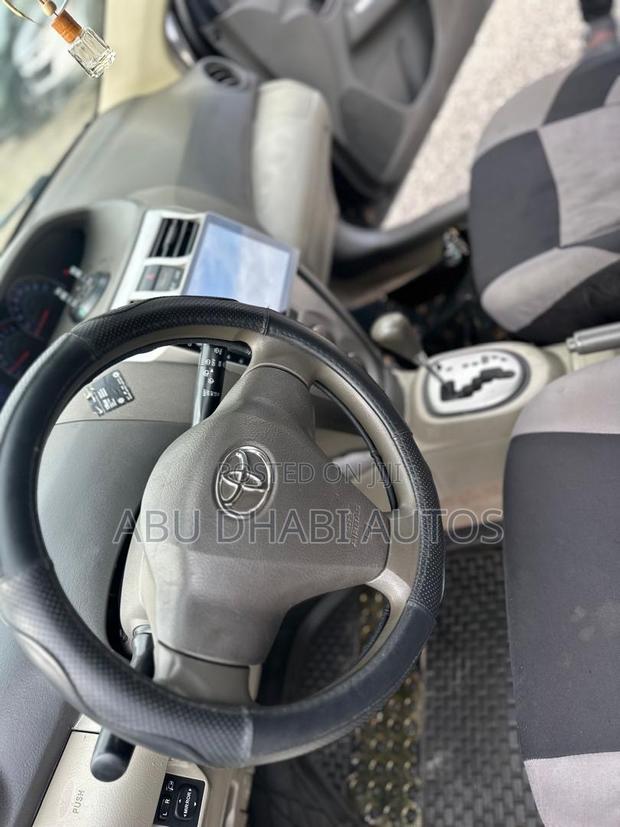 Toyota Belta 2010 Black