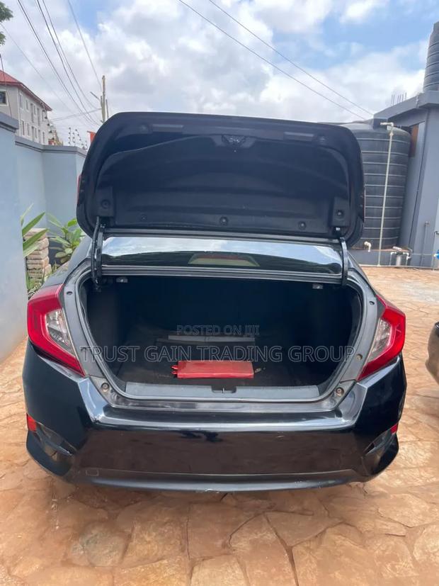 Honda Civic 2018 Black
