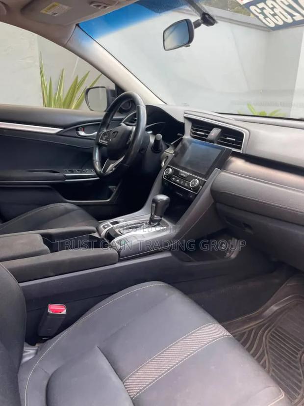 Honda Civic 2018 Black