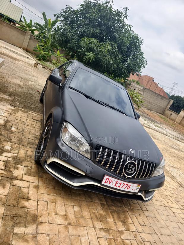Mercedes-Benz C300 Sport Sedan RWD (3.0L 6cyl 6M) 2011 Matt Black