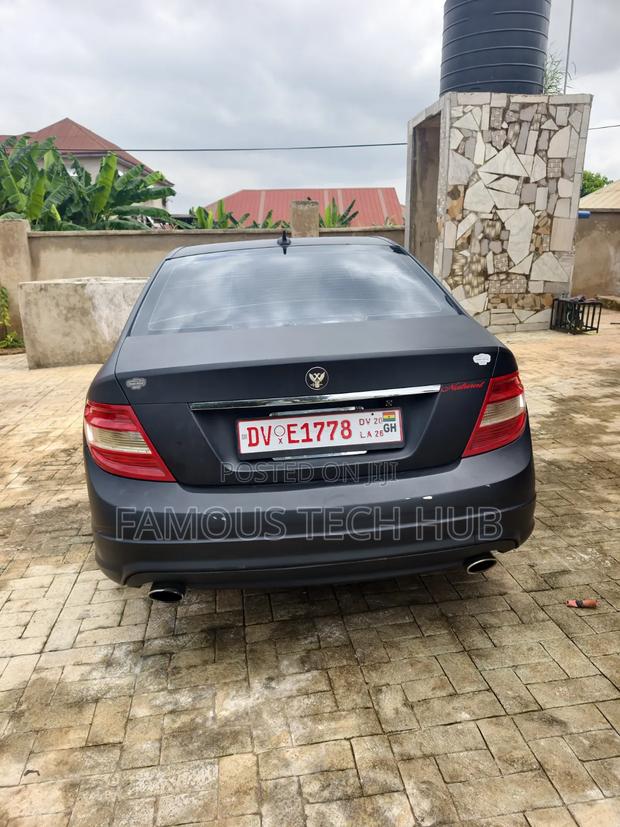 Mercedes-Benz C300 Sport Sedan RWD (3.0L 6cyl 6M) 2011 Matt Black