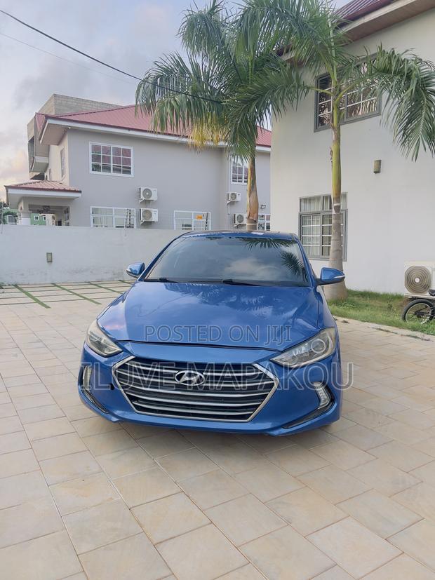 Hyundai Elantra Sport Sedan FWD (1.6L 4cyl 6M) 2017 Blue