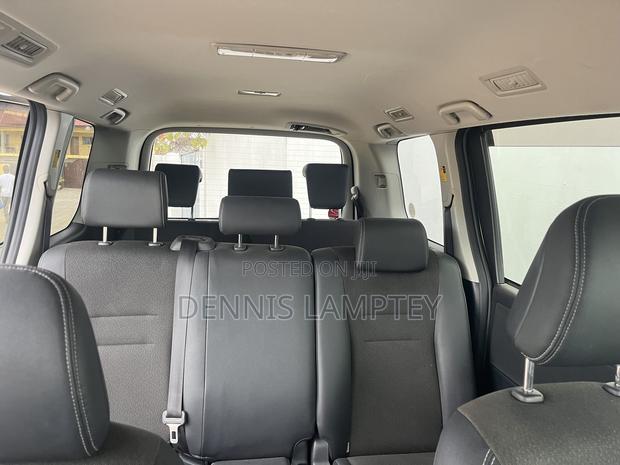 Toyota Voxy 2014 Black