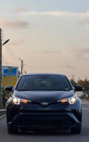 Toyota C-HR XLE FWD 2019 Black for sale