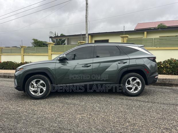 Hyundai Tucson 2022 Green