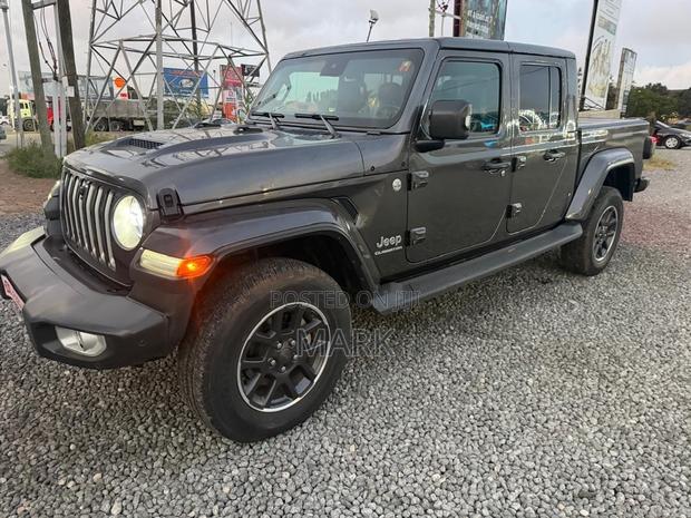 Jeep Gladiator Overland 2022 Gray