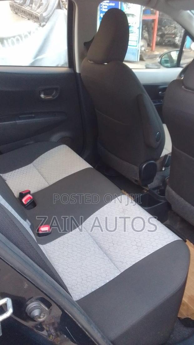 Toyota Vitz 2012 Black