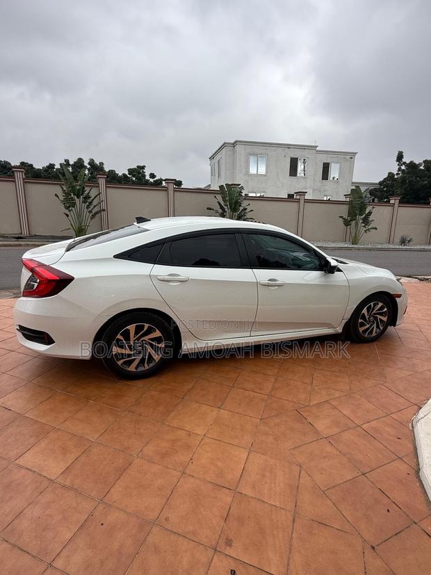 Honda Civic EX 4dr Sedan (1.5L 4cyl) 2016 White