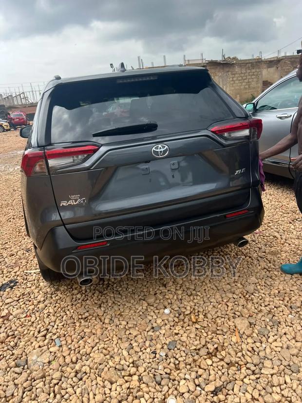 New Toyota RAV4 2023 Gray