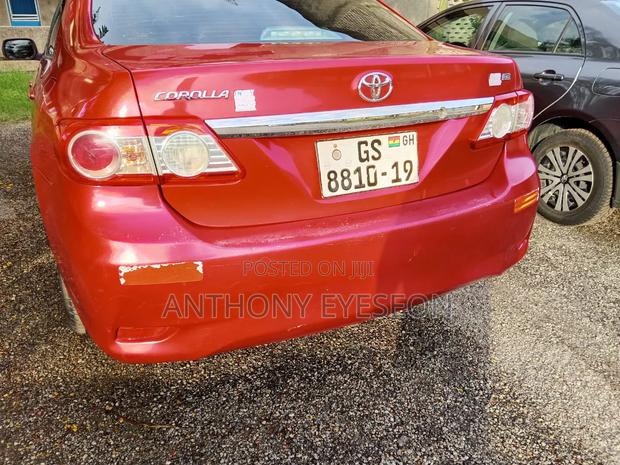 Toyota Corolla 2013 Red
