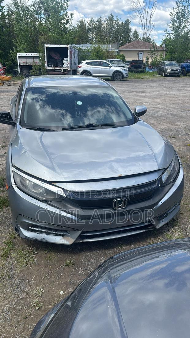 Honda Civic LX 4dr Sedan (2.0L 4cyl) 2017 Gray