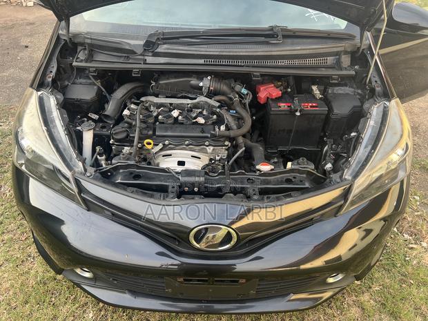 Toyota Vitz 1.3 FWD 3dr 2016 Black