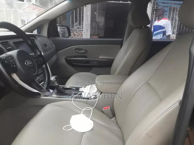 Kia Carnival 2019 Gray