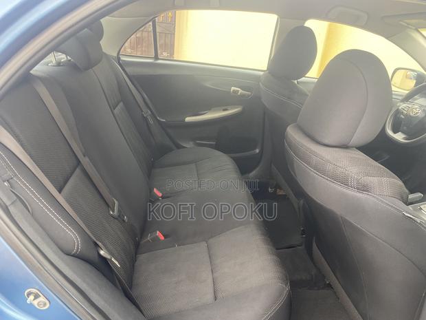 Toyota Corolla 2013 Blue