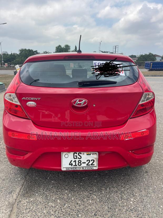 Hyundai Accent 2015 Red