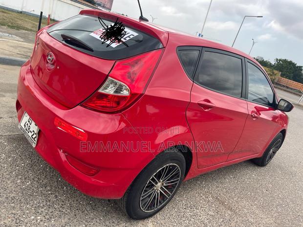 Hyundai Accent 2015 Red