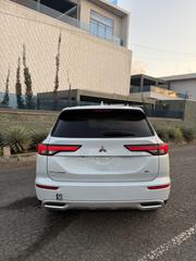Mitsubishi Outlander 2023 White for sale