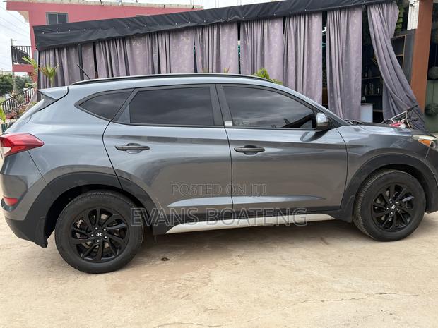 Hyundai Tucson Eco AWD 2017 Gray