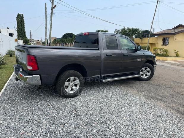 Dodge RAM 2021 Gray