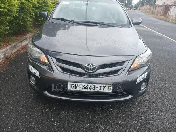 Toyota Corolla 2013 Gray