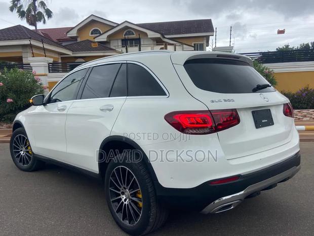 Mercedes-Benz GLC-Class 2022 White