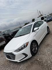 Hyundai Elantra SE Sedan FWD (2.0L 4cyl 6M) 2017 White for sale