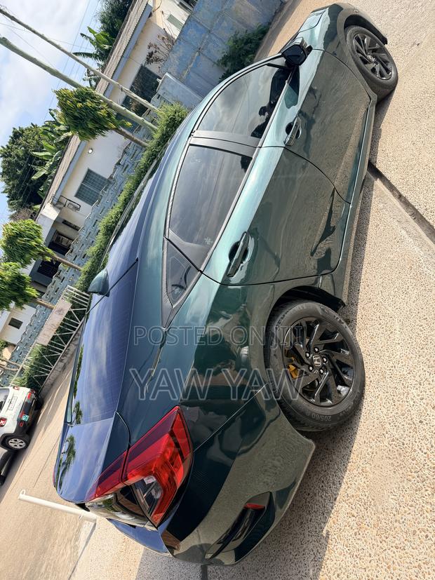 Honda Civic EX Sedan 2018 Green
