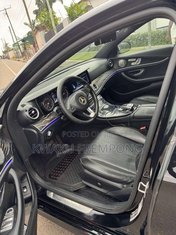 Mercedes-Benz E300 Base RWD Sedan (2.0L 4cyl 9A) 2017 Black