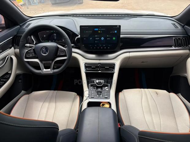New BYD Song Plus 2024 White