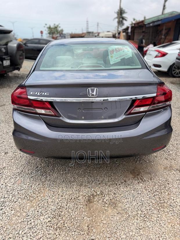Honda Civic EX 4dr Sedan (1.8L 4cyl CVT) 2015 Gray