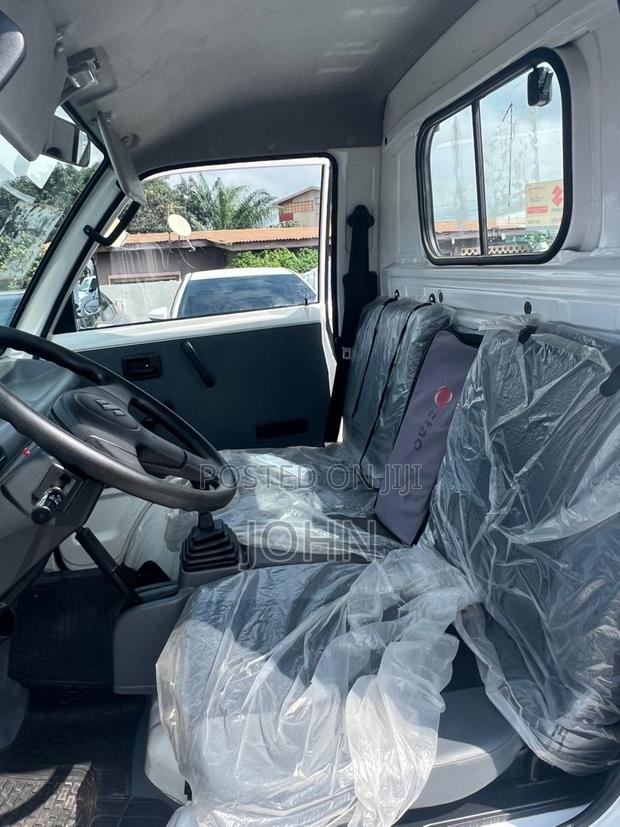Suzuki CARRY TRUCK 2014 White