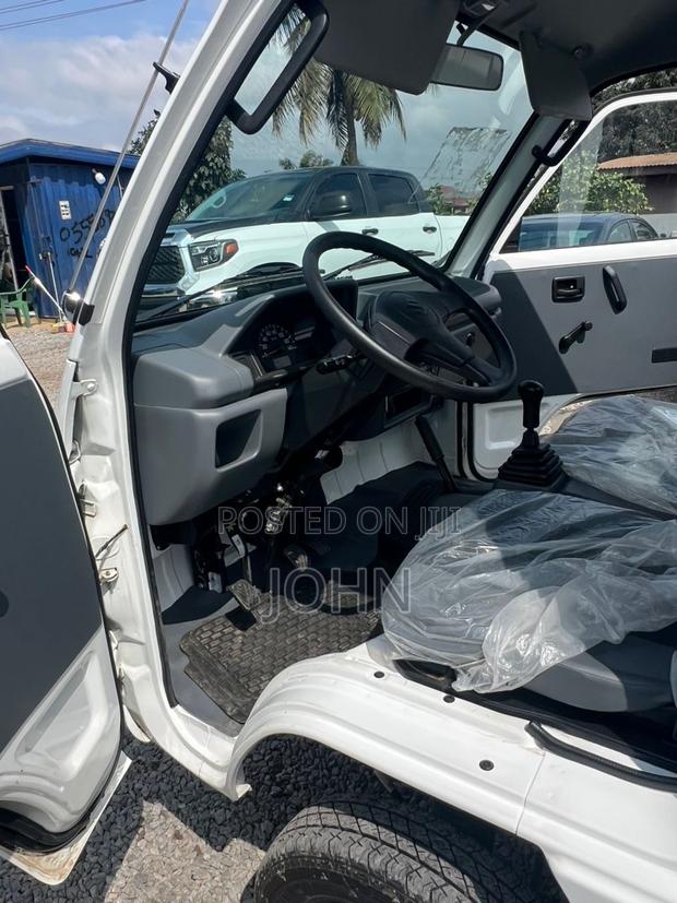 Suzuki CARRY TRUCK 2014 White