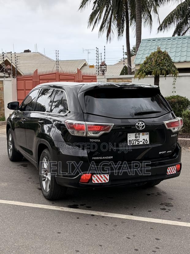 Toyota Highlander 2016 Black