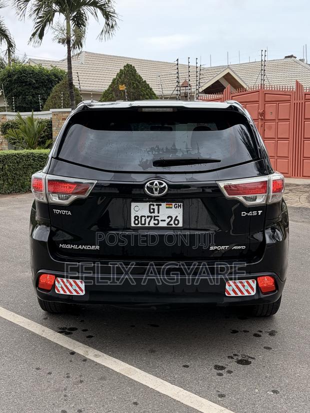 Toyota Highlander 2016 Black