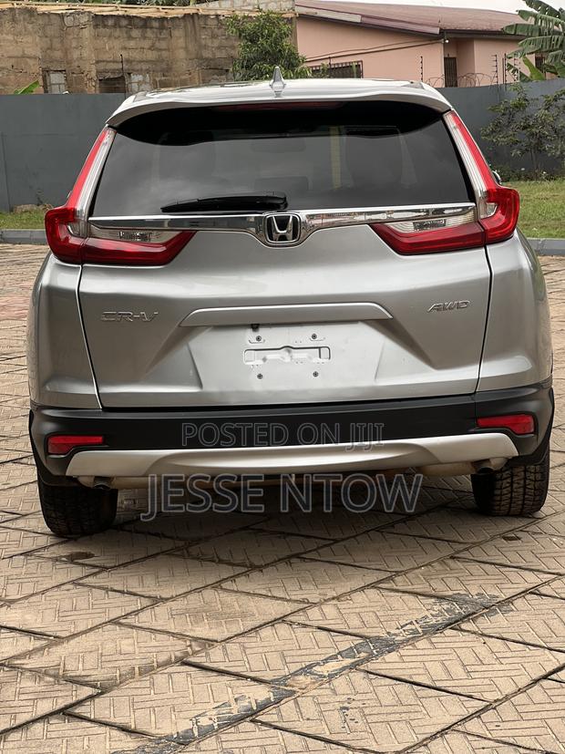 Honda CR-V 2018 Silver