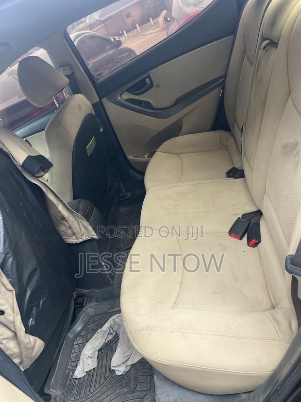 Hyundai Elantra 2013 Black