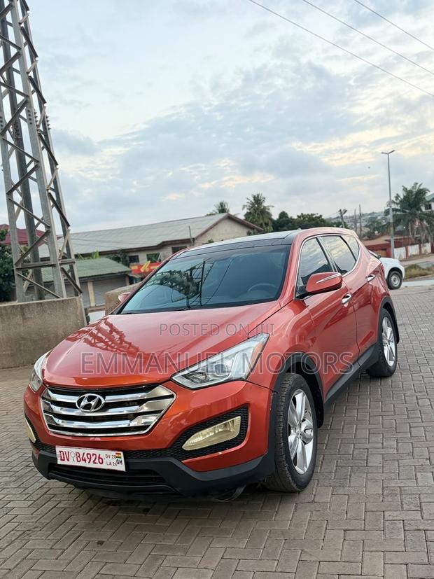 Hyundai Santa Fe Limited 4dr SUV AWD (3.3L 6cyl 6A) 2015 Orange
