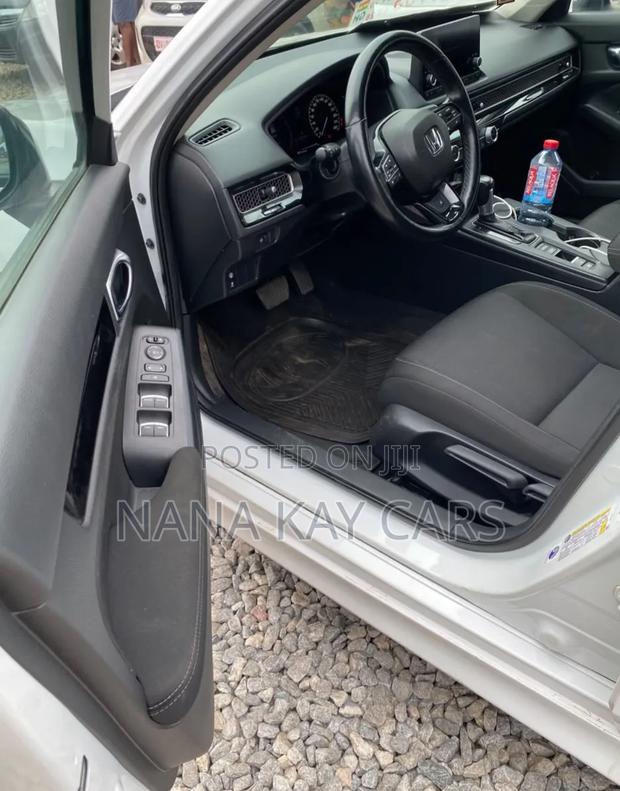 Honda Civic EX 2022 White