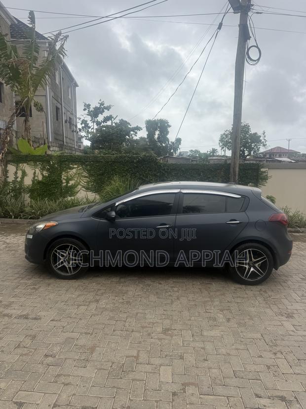 Kia Forte SX Hatchback 2014 Gray