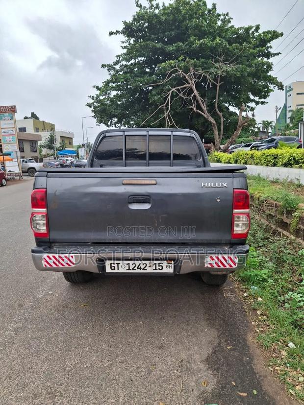 Toyota Hilux 2015