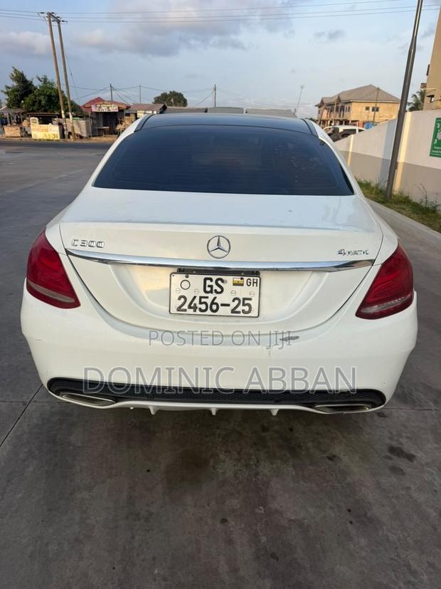 Mercedes-Benz C300 2016 White