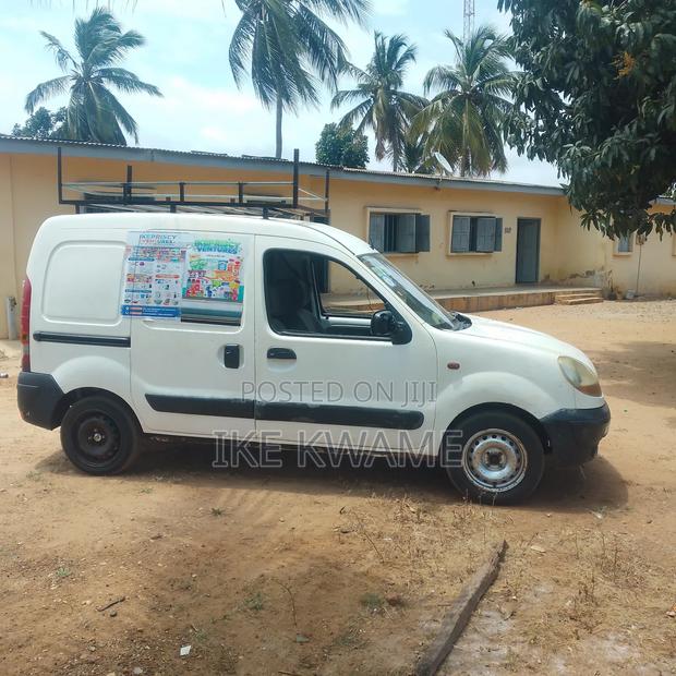 Renault Kangoo 2004 White
