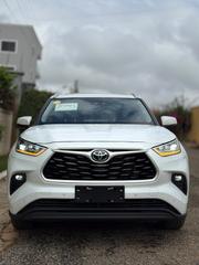 Toyota Highlander XLE 2022 White for sale