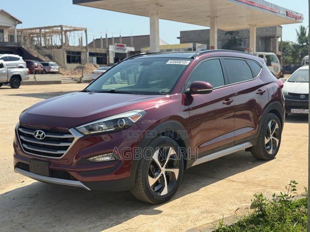Hyundai Tucson SEL Plus AWD 2018 Red