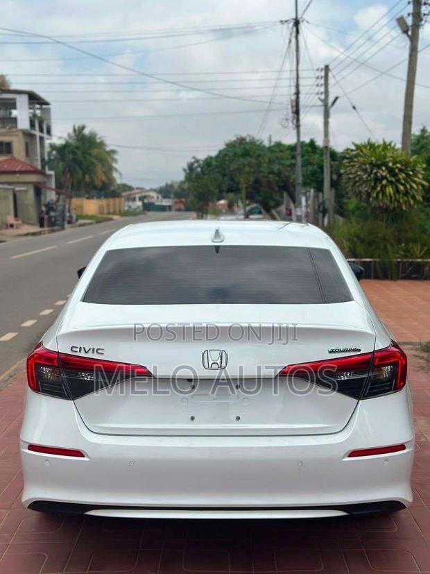 Honda Civic Touring 2022 White